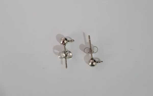 گوشواره میخی ته گرد