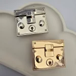 قفل رادیویی پیچی